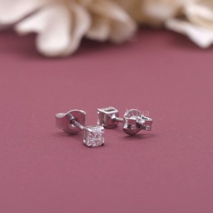 Pendientes de Diamante Cultivado en Laboratorio con Certificación IGI, Corte Asscher, en Oro Blanco/Rosa y Amarillo de 18K |   Pendientes Clásicos de Diamantes - Product Image 2