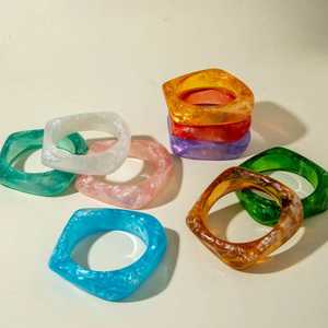 B.H CRAFTS – Ensemble de bracelets manchette géométriques en résine certifiés IGI – Rose, Vert, Bleu, Teal, Orange, Violet – Tendance, Unisexe, Mode - Product Image 1
