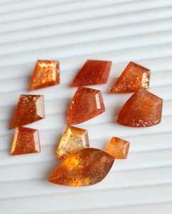 Pierre de soleil naturelle de qualité AAA+ exceptionnelle, couleur éclatante, pierre précieuse en vrac pour la fabrication de bijoux, au prix de gros, toutes formes et tailles disponibles. - Product Image 3