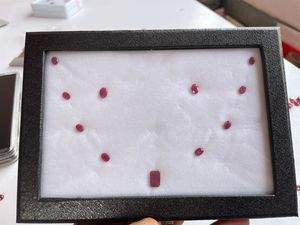 Conjunto de Joyería de Rubíes Naturales de Liberia de 8.65 Ct, Conjunto de Pendientes y Colgante de Rubí para Mujer, 100% Metal Precioso, Joyería Rectangular de Lujo - Product Image 3