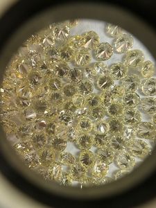 Diamants naturels bruts de couleur jaune extraits de la terre, en vrac, de couleur fantaisie, pureté VVS-SI, taille brillant ronde, pour la fabrication de bijoux - Product Image 1