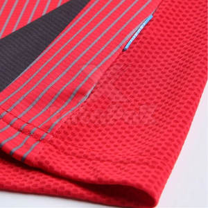 Camiseta de Fútbol para Hombre, Elegante, con Contraste de Color, Manga Corta, de Alta Calidad, Transpirable, Cuello en V, para Entrenamiento Atlético - Product Image 6