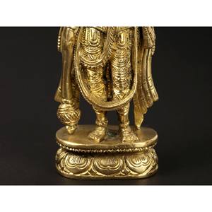 Sculpture en laiton de 4 pouces Fine Small Standing Lord Vishnu with Gada Handmade in India - Product Image 3