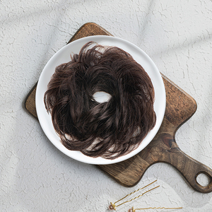 Moño de Cabello Humano Virgen 100% Natural de Templo Indio |   Extensión de Cabello Humano Remy con Clip para Moño Despeinado - Product Image 2