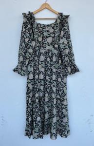 Vestido Maxi de Algodón con Estampado Floral Negro para Mujer, Cuello Cuadrado con Volantes, Manga Larga, Estilo Bohemio, Casual, para Verano - Product Image 4