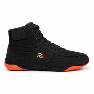 Chaussures de boxe professionnelles offrant une semelle antidérapante, un empeigne respirante et un ajustement confortable pour une agilité rapide et des performances optimales. - Product Image 3