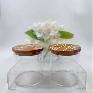 Ensemble de pots de rangement modernes hermétiques faits à la main avec couvercle en bois, récipients en acrylique ronds pour fruits secs et collations, décoration personnalisée pour la maison - Product Image 4