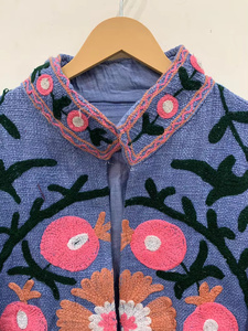 Chaqueta Bomber Bohemia Tejida con Cierre Frontal, Largo Regular, Transpirable para Invierno y Otoño, Estilo Étnico Artesanal de Jaipur - Product Image 2