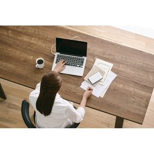 Système de bureau modulaire moderne anti-rayures en bois Holis 1200 avec dimensions réglables pour usage professionnel et domestique - Product Image 1