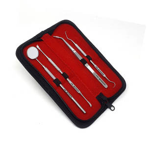 Kit professionnel d'hygiène bucco-dentaire 4 pièces : cure-dents à fil dentaire et gratte-tartre en acier inoxydable pour un nettoyage en profondeur avancé - Product Image 5