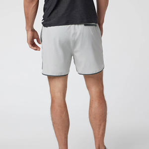 Pantalones Cortos Deportivos Transpirables de Secado Rápido Personalizados para Hombre, Pantalones Cortos Deportivos de Malla Oversize para Correr y Entrenar - Product Image 3