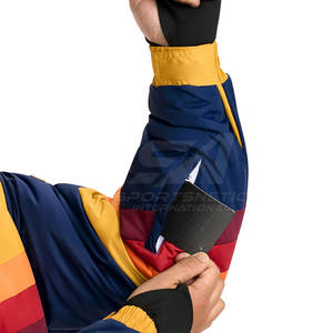 Uniformes de esquí de diseño único hechos en Pakistán, uniformes de esquí con logotipo personalizado impreso para venta en línea - Product Image 3