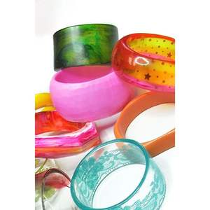 RR ENTERPRISES - Brazaletes de Resina Hechos a Mano, Accesorios de Moda de Cristal, Hechos en India para Mercados de Exportación - Product Image 1