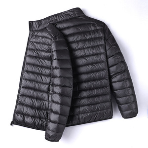 Chaqueta de Hombre OEM Ligera, Tejida, Acolchada, con Cuello Alto, Impermeable, Resistente al Viento, Ecológica, Resistente a las Manchas, de Color Sólido, con Cierre de Cremallera - Product Image 4