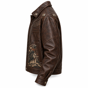 Chaqueta de Cuero con Tachuelas y Diseño Gráfico de Cuervo para Hombre, Chaqueta de Motero Estilo Western de Cuero Vacuno Marrón Oscuro Personalizada, Proveedor Directo de Fábrica - Product Image 4