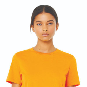 T-shirt à manches courtes en jersey décontracté pour femme, en coton peigné et filé en anneau 100 % Airlume, qualité durable, 32 fils simples, 4,2 oz, couleur or - Product Image 4