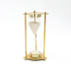 FABULOUS IMPEX Sablier en laiton fait main, design moderne du milieu du siècle, fonction de chronométrage précis, écologique et portable - Product Image 3