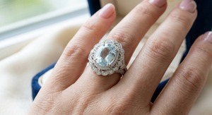 แหวนเงินแท้ 925 ชุบโรเดียม รูปหัวใจ ประดับพลอยอะความารีน สไตล์ตะวันตก สำหรับงานหมั้น ผู้หญิง ดีไซน์สวยหรู - Product Image 4