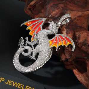 Colgante de Plata con Moissanita Dragón, Alas de Esmalte Rojo Iced Out, Dijes de Collar Hip Hop con Cadena - Product Image 3