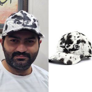 Gorra de Béisbol de Cuero con Pelo de Vaca, Estampado de Vaca Occidental, Ajustable - Product Image 5