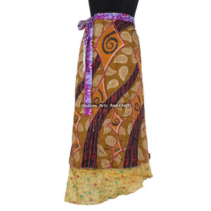 Jupe longue en soie indienne à deux couches, réversible, style sari, paréo de plage, sarong en soie - Product Image 4