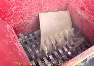 Nouvelles machines de broyage de plastique à double arbre semi-automatiques à moteur électrique de 200 CV pour tuyaux GRP - Product Image 6