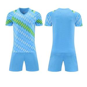 Uniforme de football de qualité supérieure avec protection UV, tenue d'équipe, design personnalisé, uniformes de football pour joueurs professionnels - Product Image 2