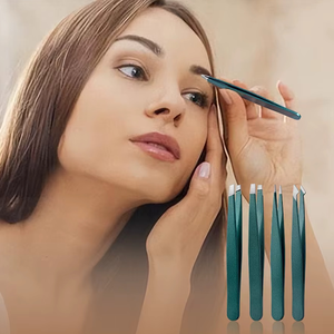 Juego de Pinzas de Acero Inoxidable de Alta Calidad de 4 Piezas, Precisión Profesional para el Cuidado Facial y de las Cejas - Product Image 4