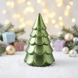 Décoration de Noël moderne en résine polymère, mini sapin de pin vert pour table, sans éclairage, collection artisanale, écologique - Product Image 6