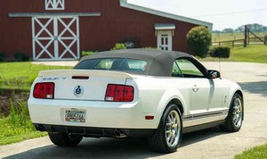 She-lby Mu-st-ang GT500 d'occasion propre de 2007 - Product Image 3