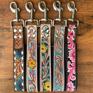 Best Customized Hand Tooled Leather with Stitching Traffic Lead Traffic Leash Short Leash for Dog Training Traffic Padded Handle - Product Image 4