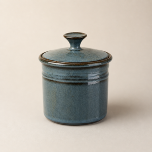 Boîte de rangement compacte à finition brillante avec couvercle à fermeture hermétique, design ergonomique, gain de place, durable, organisateur de comptoir de cuisine - Product Image 1