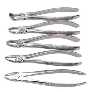 Pinces dentaires – Lot de 10 pièces réutilisables en acier inoxydable de qualité allemande, Power Grip, certifiées CE, QNQ Industries, manuelles, Classe I - Product Image 3