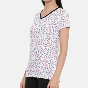 Camiseta de Mujer con Cuello en V, Manga Corta, Estampado Floral, Corte Regular, Informal, Transpirable, de Algodón Tejido, para Primavera/Verano - Product Image 3