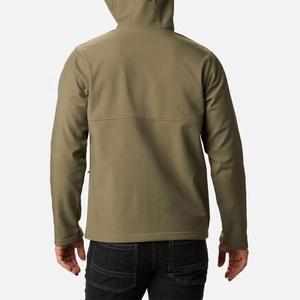 เสื้อแจ็คเก็ตผู้ชายกันน้ำกันลมแบบ Softshell มีฮู้ด ซิปยาว สีพื้น น้ำหนักเบา เหมาะสำหรับกิจกรรมกลางแจ้งและสตรีทแวร์ - Product Image 2