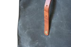 Sac isotherme de luxe en cuir et toile durable avec fermeture éclair, étanche et réutilisable pour repas, idéal pour les voyages LCLB-0031 - Product Image 4