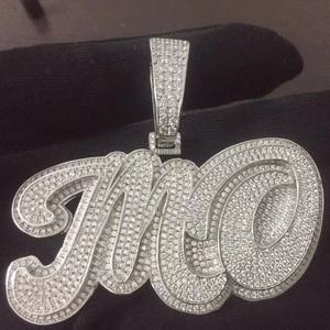 Collar personalizado con colgante de moissanita VVS con cadena helada, colgante de moissanita con letras de diamante - Product Image 3