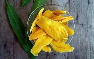 Soft Dried Mango Vietnam Export Wholesale Manufacturer OEM ODM Factory Supplier Private Label Premium Packaging <b>Solutions</b> - Product Image 2