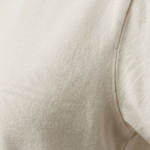 T-shirt Slim Premium pour Femme – Designs Tendances et Uniques Expressant Votre Style – Respirant, Taille XL, Lavable, Tissu Maille d'Été Personnalisable - Product Image 5