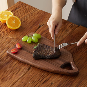 Natural Wooden Chopping Board Rectangle Shape With Handle For Cheese And Vegetable Cutting Wooden Vegetable Chopping Blocks - Product Image 4