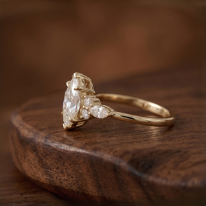 Bague tendance en or massif 14 carats avec diamant de laboratoire taille marquise de haute qualité, certifiée IGI, pour mariage ou fiançailles - Product Image 5