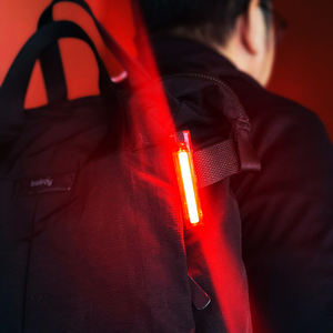 ไฟวิ่ง LED รุ่นใหม่ปี 2025 ชาร์จผ่าน USB ได้ มาตรฐาน IPX4 ควบคุมด้วยระบบสัมผัส ได้รับการรับรองมาตรฐานความปลอดภัย CE ไฟวิ่งแบบแสงบริสุทธิ์ - Product Image 5