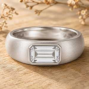 Bague Chevalière en Or Massif 10K 14K 18K avec Diamant de Laboratoire Taille Émeraude 1ct Certifié IGI, Couleur E-F, Cadeau de Mariage - Product Image 4