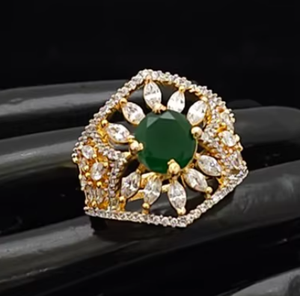 Bague élégante à la mode de meilleure qualité de finition d'or pour la fonction et la collection de vêtements de mariage de partie pour des femmes et des filles - Product Image 2