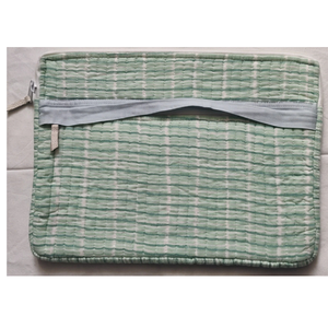 Funda para Portátil Personalizable, Hecha a Mano en Jaipur, con Estampado de Bloques, Acolchada, de Algodón, con Cierre, para Uso Diario, Estudiantes, Profesionales, Duradera y Lavable - Product Image 1