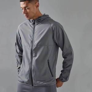 Chaqueta cortavientos de alta calidad con logotipo personalizado para hombre, resistente al agua, ligera, informal y deportiva, tipo softshell. - Product Image 6