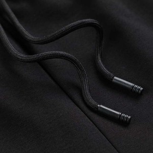 Shorts en molleton noir pour homme, 100% coton biologique de luxe, pré-rétréci, certifié GOTS, coupe classique confortable, shorts de sport de qualité supérieure - Product Image 5