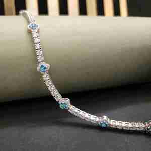Women's 18K Solid Gold Diamond <b>Bracelet</b> Round Brilliant Cut Flower Pattern Prong Setting Classic Chain Link Jewelry for Wedding - Product Image 2