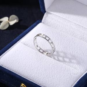 Anillo de Plata de Ley con Fase Lunar, Joyería Celestial, Anillo de Luna Delicado y Elegante - Product Image 4