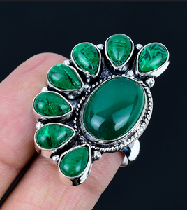 Bague en onyx vert et malachite, forme de demi-fleur, cadeau de bijoux spécial pour maman, bijoux floraux, bijoux faits à la main - Product Image 1